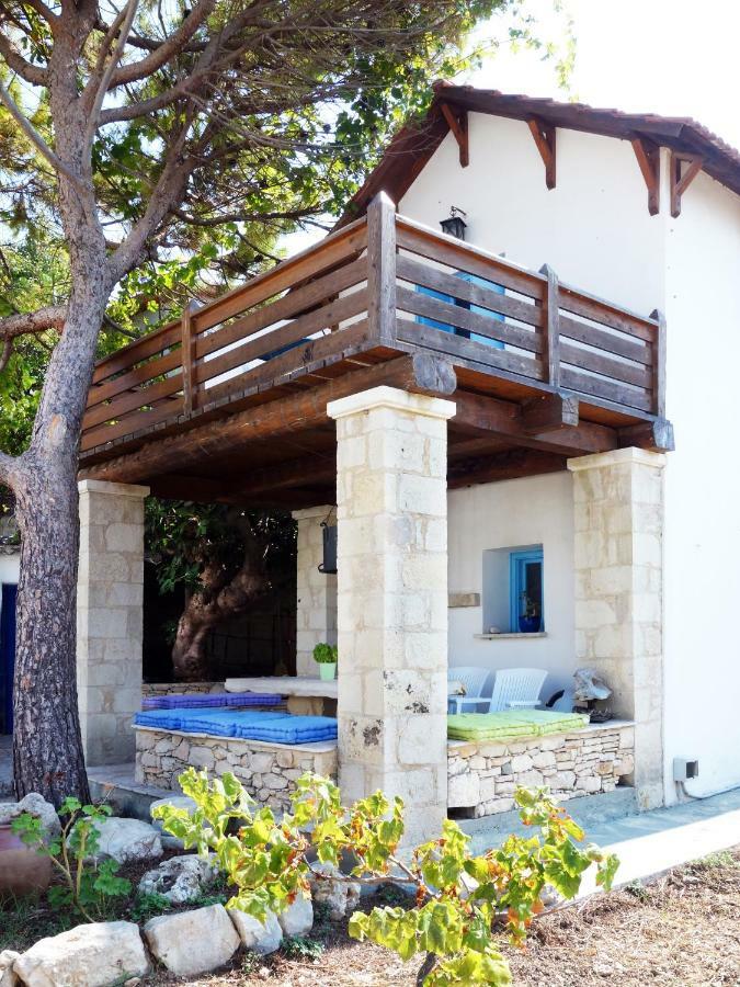 Villa Antonia Алмирида Экстерьер фото